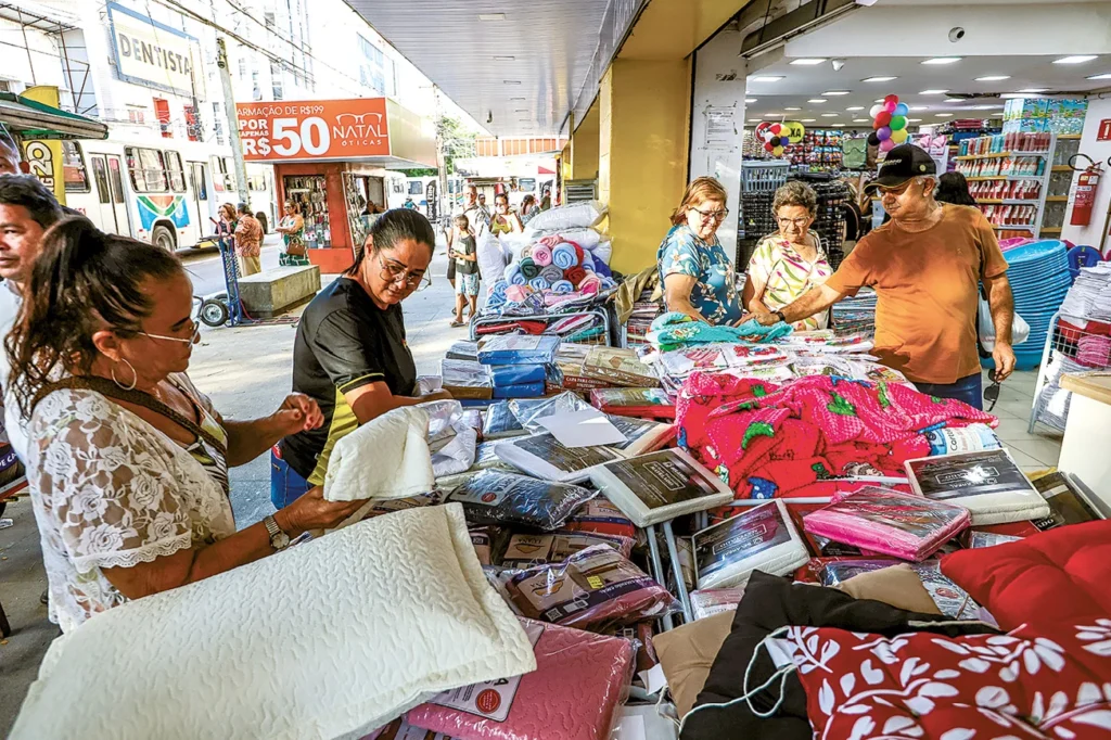 Feriadão em Natal: Veja o que abre e fecha no comércio na quinta (20) e sexta (21)