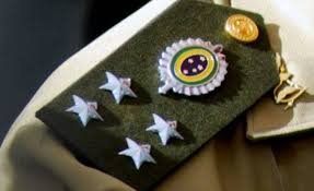 Especialista: Militares presos por plano de golpe não perderão patentes