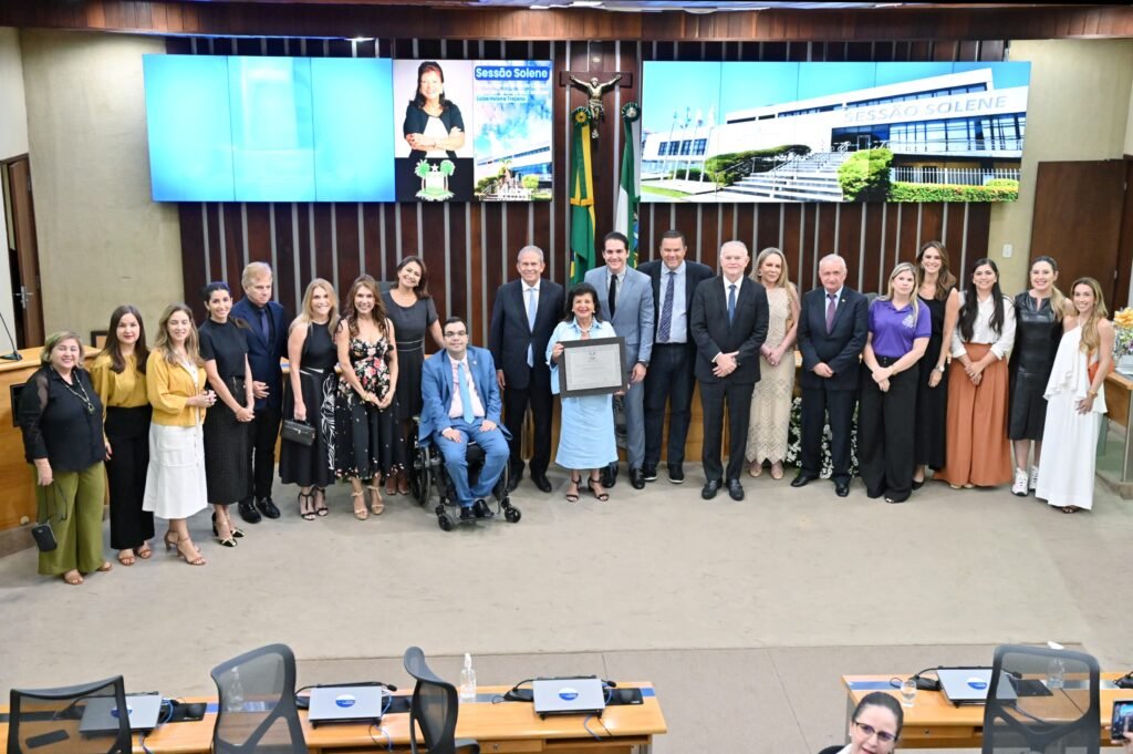Luiza Trajano recebe título de cidadã potiguar e promete empregos no RN