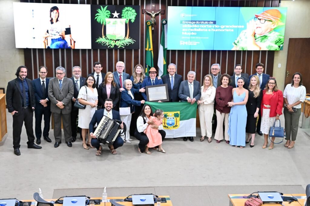 Legislativo torna cidadão potiguar intérprete do personagem “Mução”