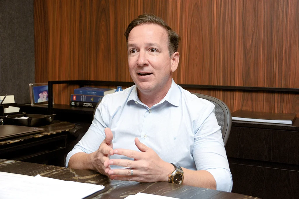 Via Costeira: ação do MPF coloca investimentos em risco