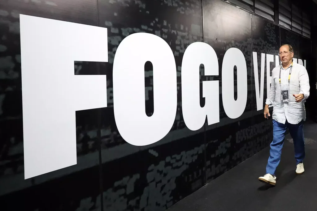 Botafogo fará dois primeiros jogos do Carioca com maioria do time do sub-20 e com Rodrigo Bellão como técnico