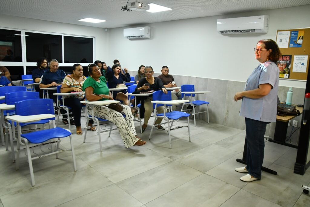 Primeiro dia do curso “Sabores da Redinha” capacita permissionários do Mercado da Redinha