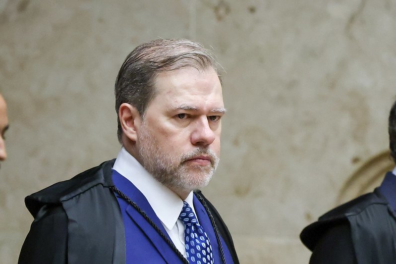 Setor financeiro defende BC e critica ingerência de Toffoli no Banco Master