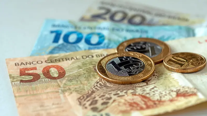 Valores a receber: mais de 50 milhões de beneficiários têm R$ 9,9 bilhões em bancos; consulte