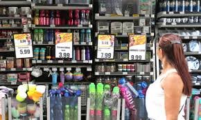 CNC projeta avanço de 1,81% para o varejo em 2025 e aceleração para 3,66% em 2026 após dados positivos da PMC