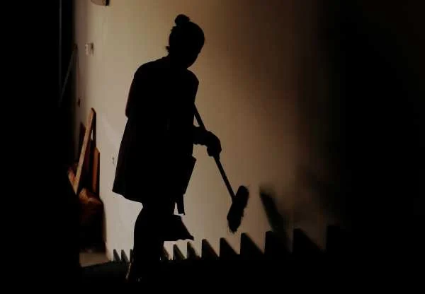 Estudo da UFRN revela que mulheres trabalham cinco anos a mais que os homens ao longo da vida