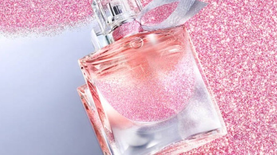 Este é o perfume de luxo que virou o queridinho dela