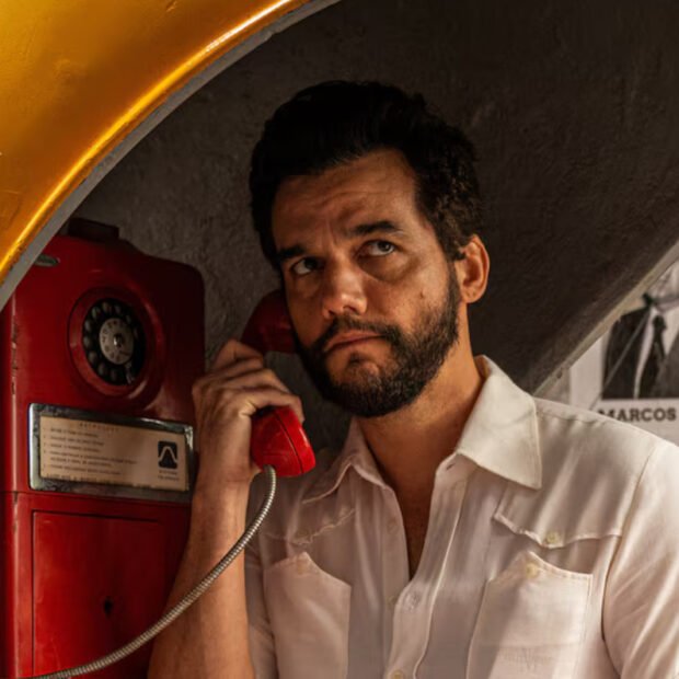Wagner Moura conquista Globo de Ouro por atuação em “O Agente Secreto”