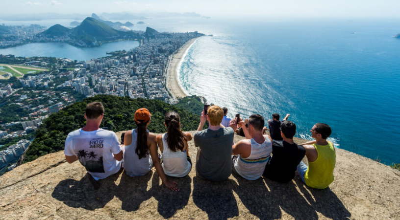 CNC prevê recorde histórico de R$ 218 bilhões para o turismo na alta temporada