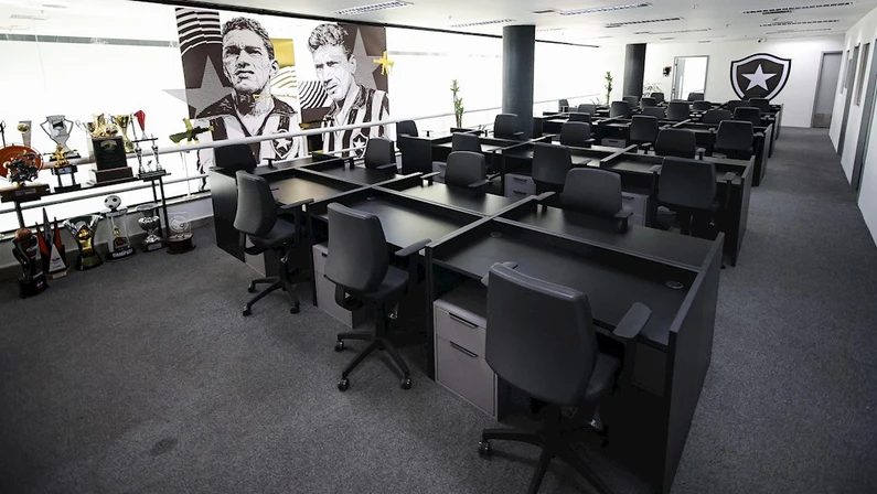 Crise financeira: corte de gastos geral ameaça base do Botafogo e gera insegurança em funcionários no início de 2026