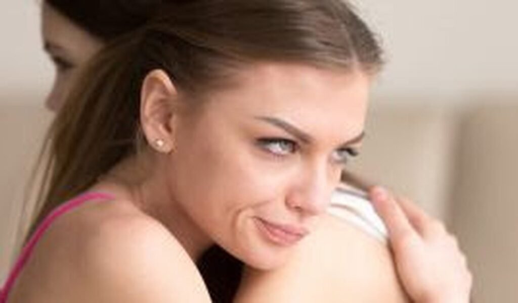 Cuidado com a inveja que se esconde atrás dessas frases comuns do dia a dia