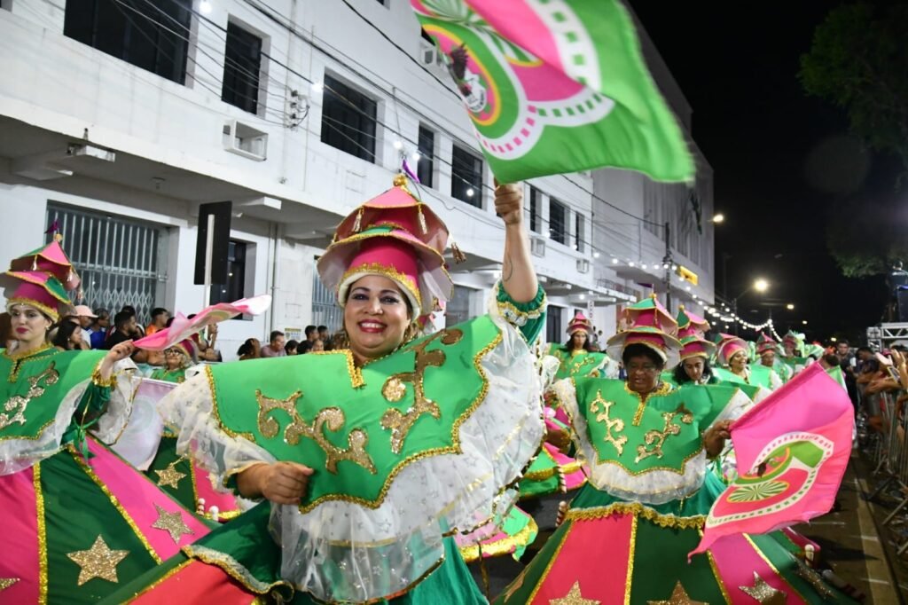 Carnaval 2026: apuração do desfile das escolas de samba acontece nesta quarta-feira (25)