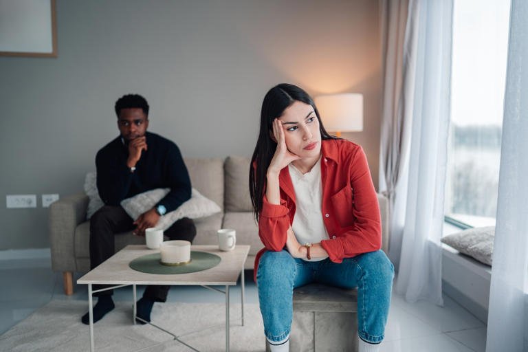 Psicólogo revela as 4 frases típicas ditas por quem não ama mais o parceiro