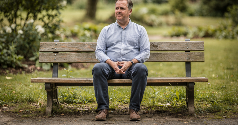 Livro bomba: Professor de Harvard explica por que as pessoas não foram feitas para correr, mas para sentar