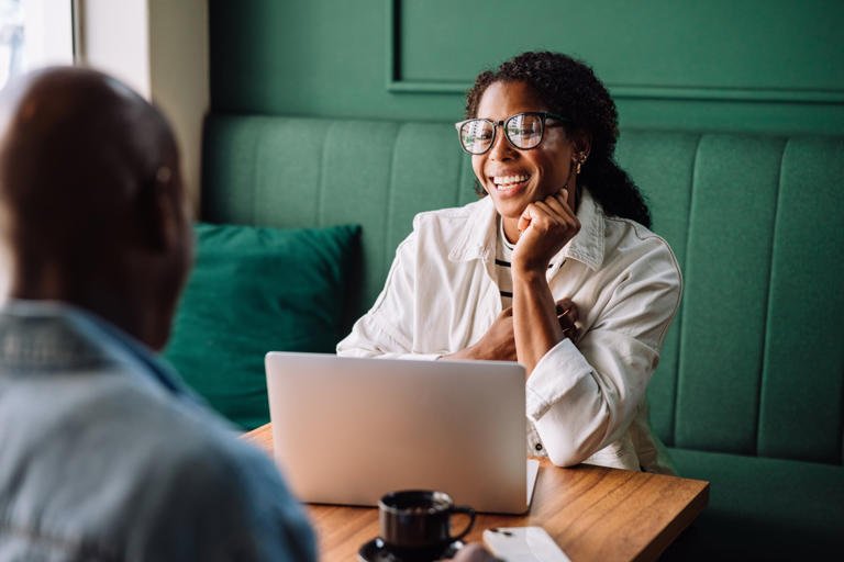 Seis coisas sobre você que não deveria contar a ninguém, segundo uma psicóloga