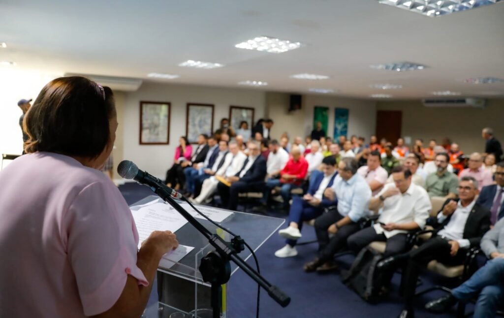 Governo do RN reúne órgãos para alinhar ações de prevenção e combate à seca