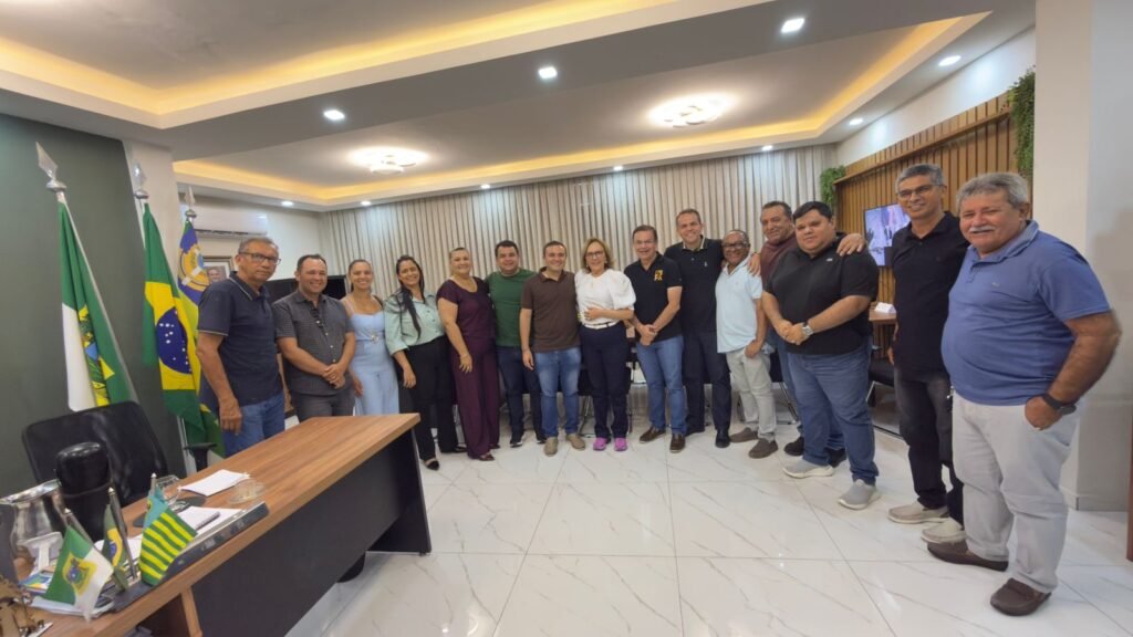 Senadora Zenaide anuncia destinação de R$ 2 milhões para retomada de obra e novos investimentos em Nova Cruz