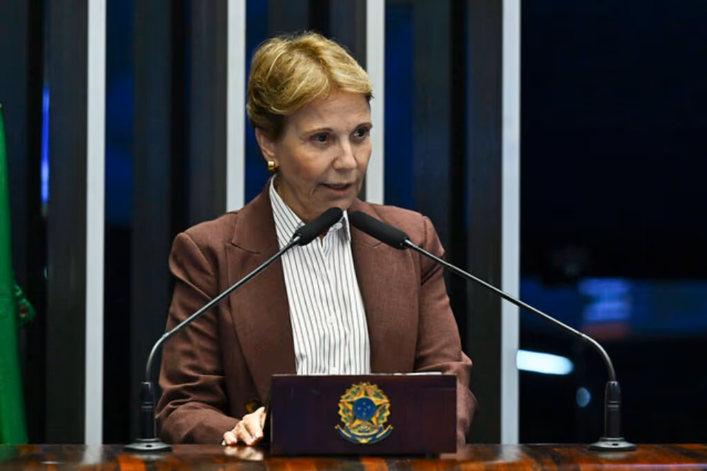 A vice dos sonhos de Flávio Bolsonaro e Rogério Marinho