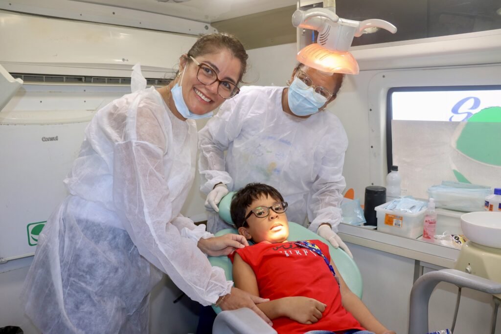 Saúde e cidadania marcam segundo dia da Central da Inclusão