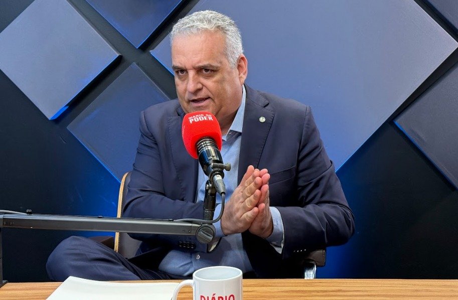 Poderes precisam de faxina urgente, diz Gaspar, ‘é fedentina pra todo lado’