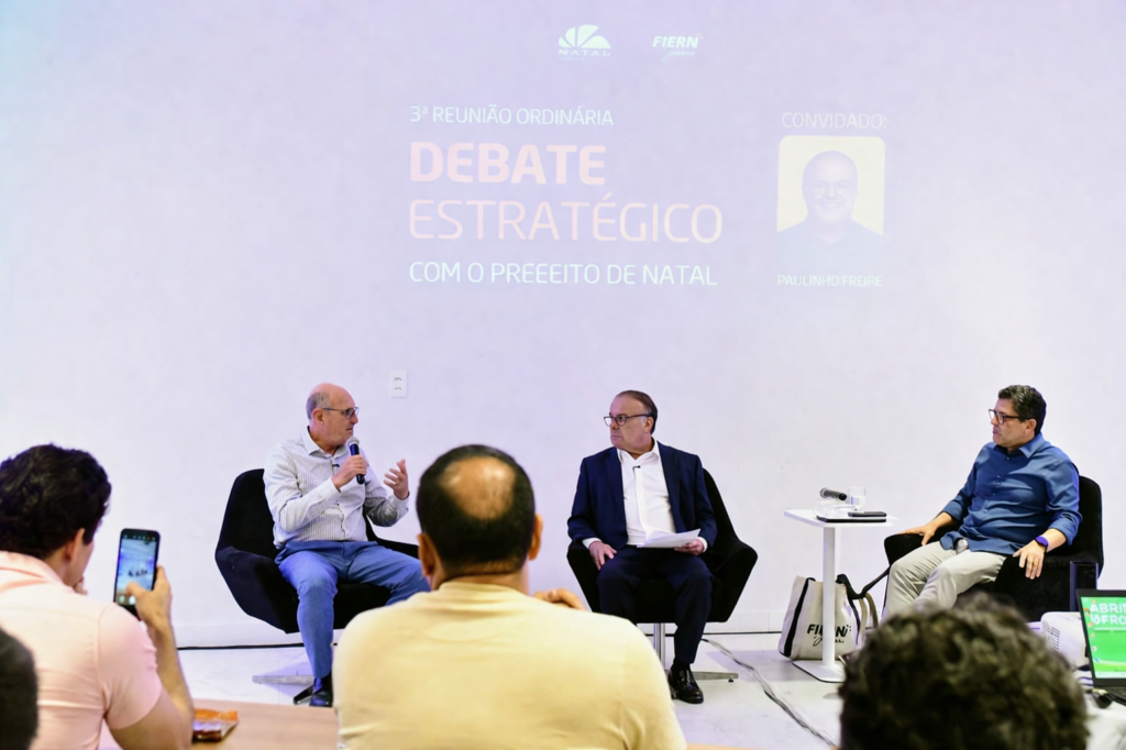 Prefeito recebe proposta de política industrial para Natal durante reunião da FIERN Jovem