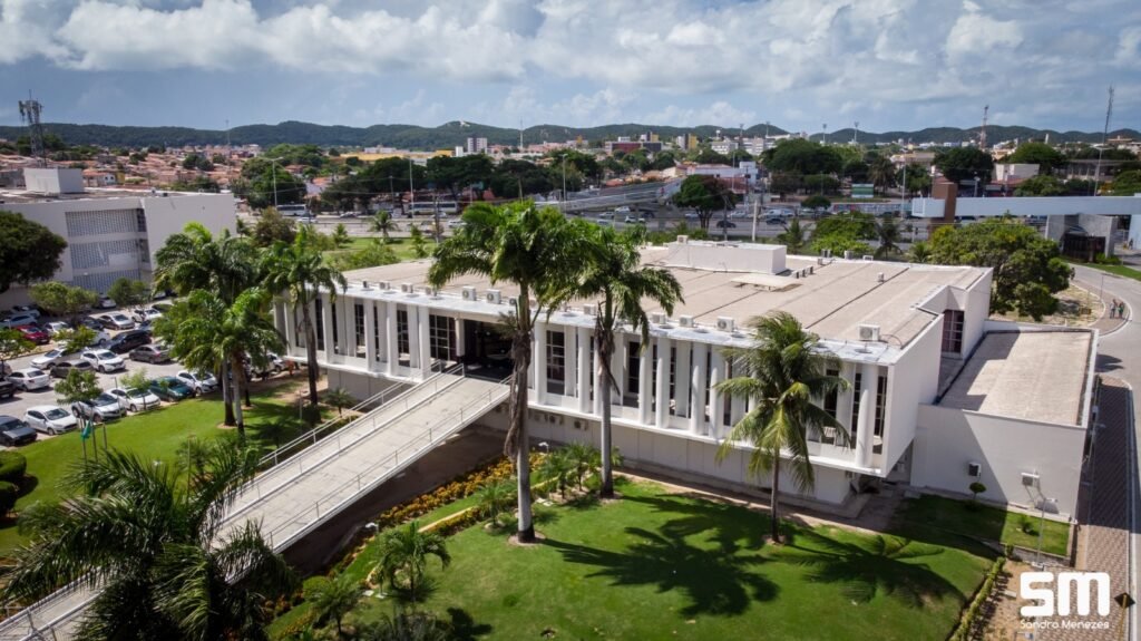 Governo do RN implanta política salarial permanente para servidores públicos