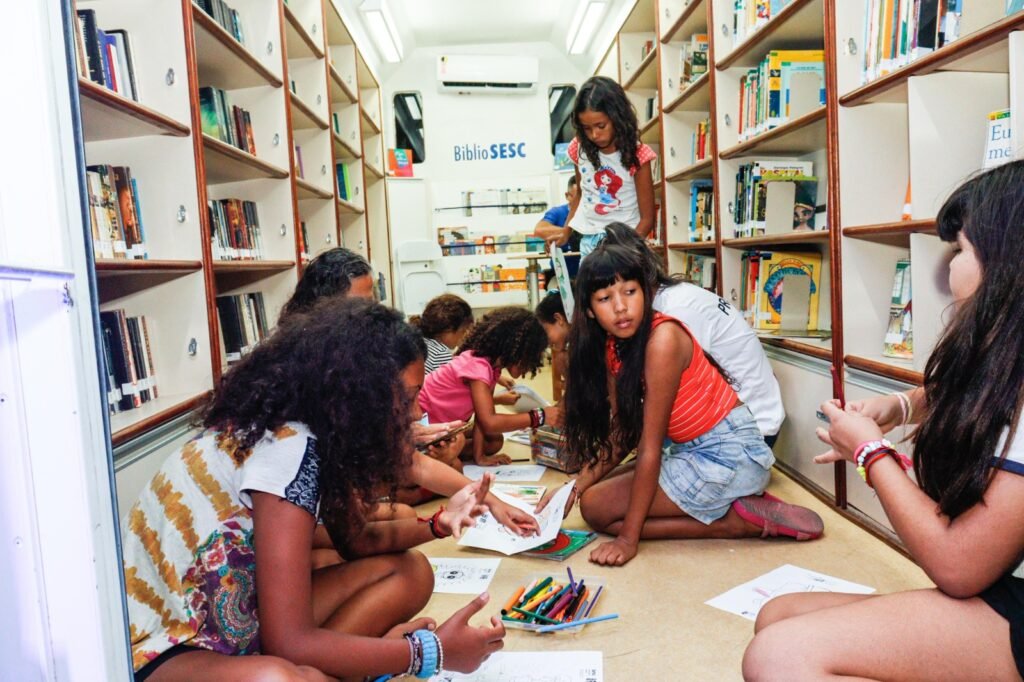 Sesc RN promove Semana do Livro Infantil com programação gratuita em todo o estado