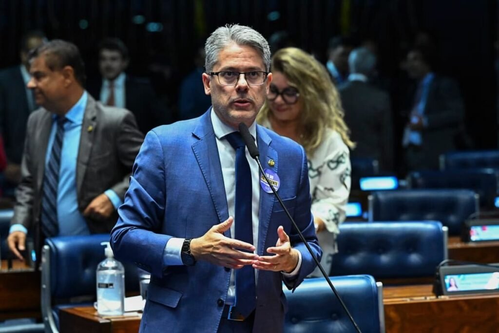 CPI para investigar ministros do STF e grupos criminosos já tem apoio de 40 senadores