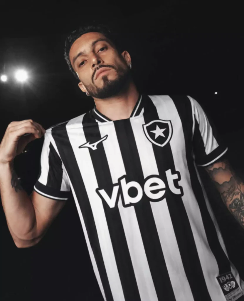Botafogo divulga novos uniformes para a temporada e estreia será neste sábado (23) contra o São Paulo
