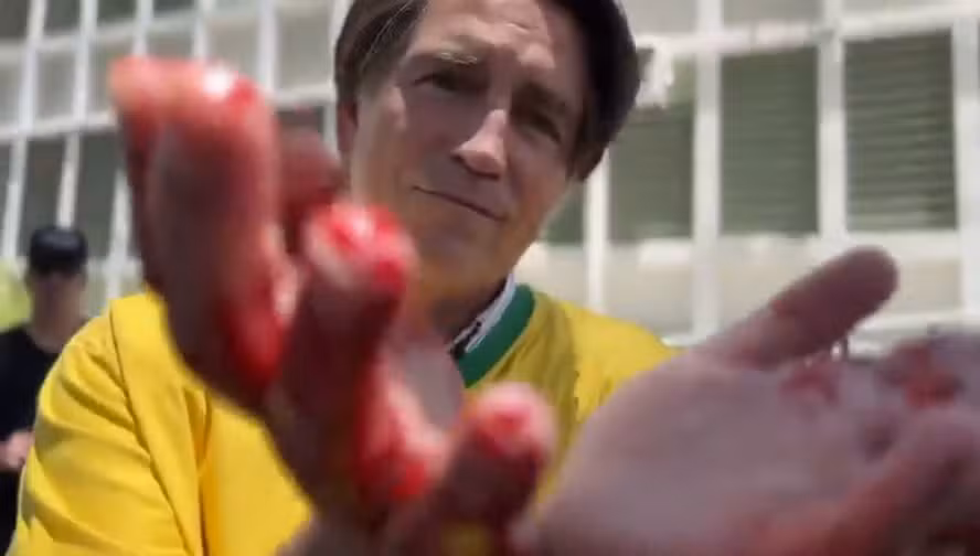 ‘Dark Horse’: petistas acionam TSE para impedir estreia de filme sobre Jair Bolsonaro até eleições