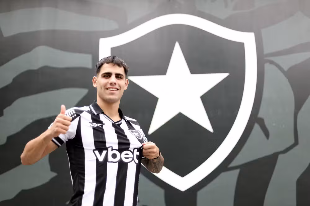 Contratação mais cara do Botafogo em 2026, Villalba chega a cinco partidas seguidas sem jogar