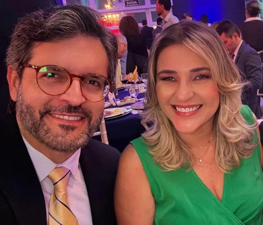 O Governo do Rio Grande do Norte manifesta profundo pesar pelo falecimento da jornalista Helga Oliveira, ocorrido nesta quinta-feira, 25 de junho