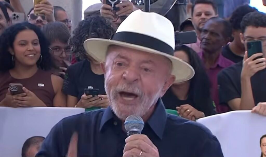 Lula sugere enforcar filhos de Bolsonaro, que chama de ‘traidores’
