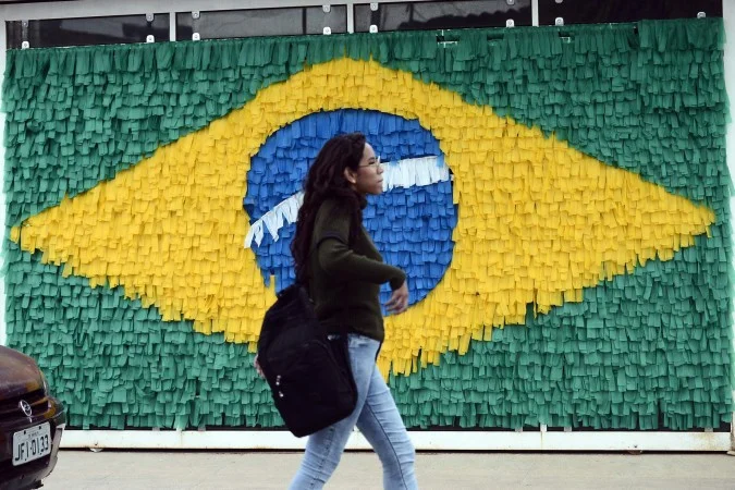 Mais da metade dos brasileiros não acredita no hexa, diz Quaest