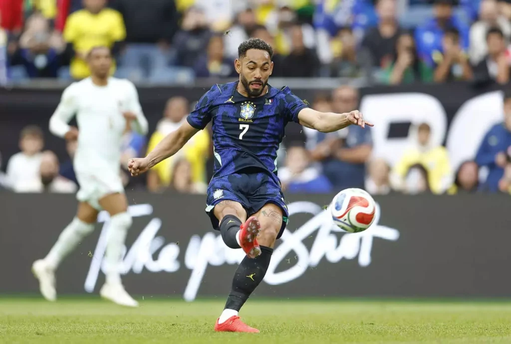 Ancelotti esboça Brasil para estreia, e Matheus Cunha ganha força entre os titulares