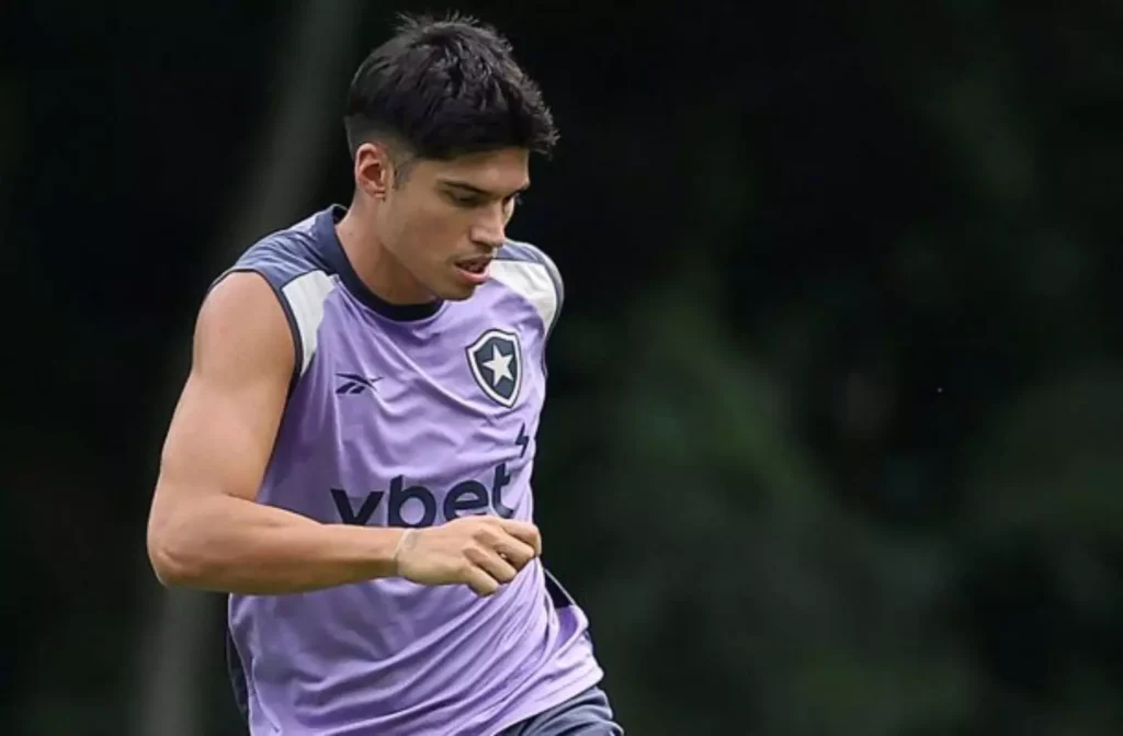 Joaquín Correa, do Botafogo, entra na mira de clube argentino
