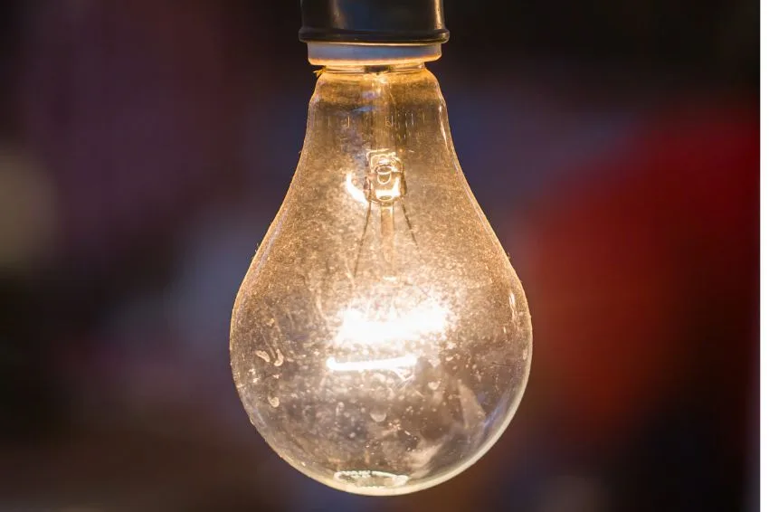 Conta de luz deve subir 8,6% em 2026, projeta nova atualização da ANEEL