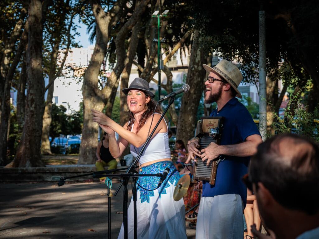 Música e contação de história embalam o domingo (28) em uma programação diversa no Parque das Dunas