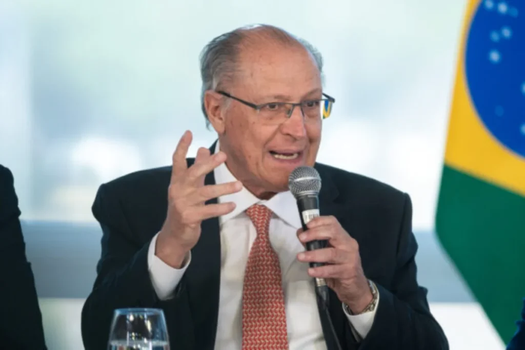 Alckmin: aumento para 32% do etanol na gasolina será aprovado na 4ª
