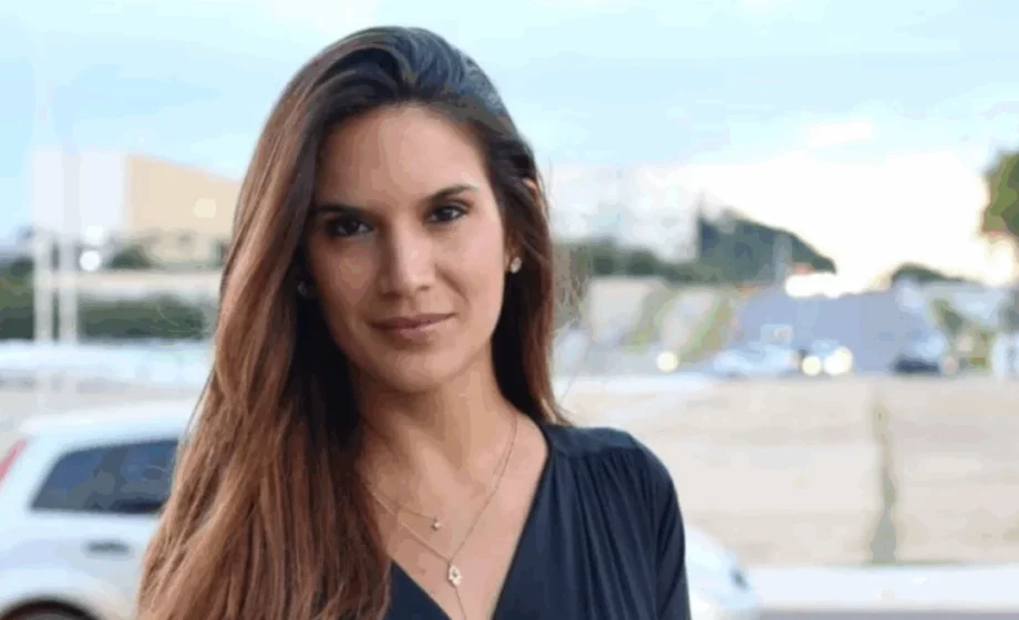 Namorada do chefe da PF recebeu valores milionários de empresa ligada a Vorcaro
