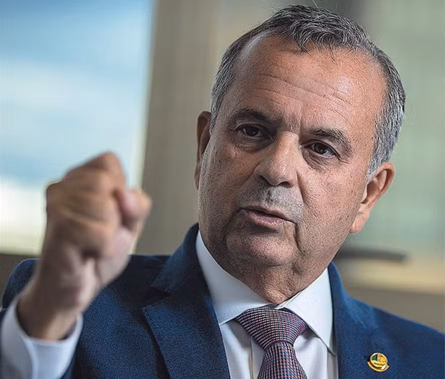 Proposta de trabalho flexível aproxima Brasil de modelos adotados no exterior, dizem analistas