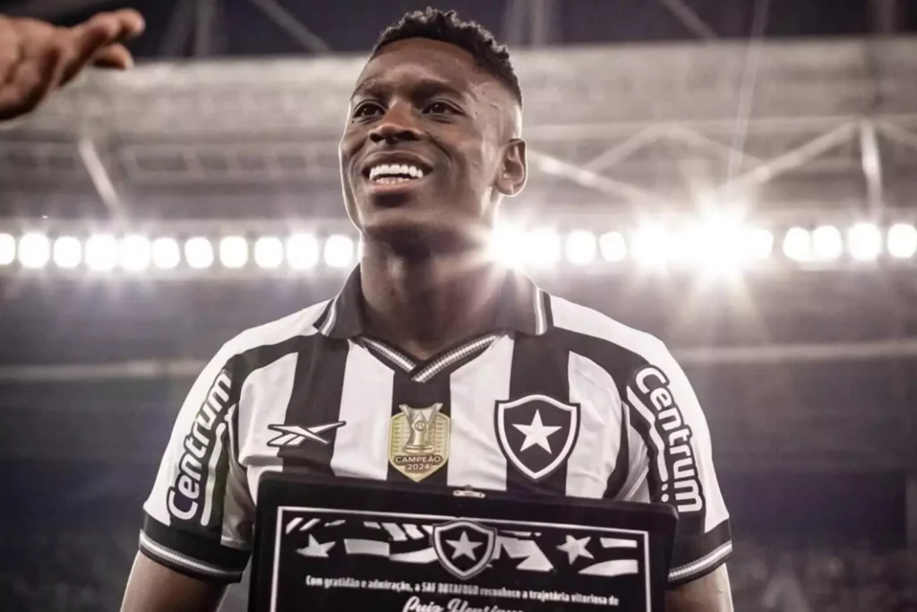 Botafogo inicia negociações para trazer Luiz Henrique de volta