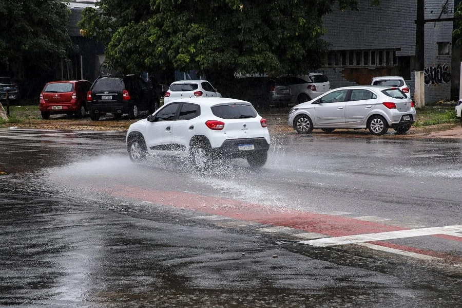 Bairro de Natal registra maior acumulado de chuva em 24 horas, com 91,2 mm