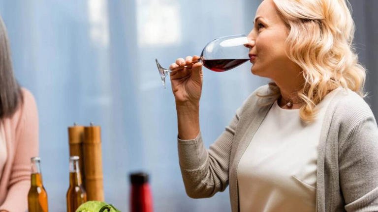Vinho ou cerveja: qual é realmente mais saudável?