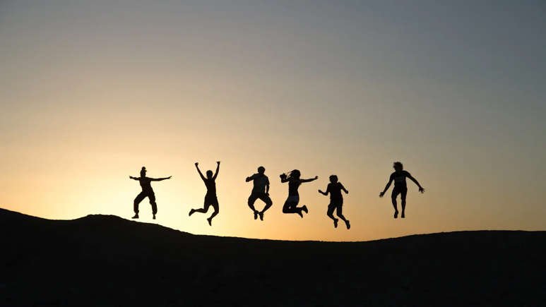 Pessoas mais felizes seguem essas 3 regras simples que reduzem a ansiedade