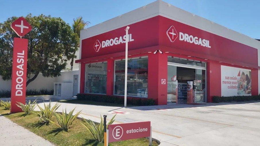 Drogasil é condenada a pagar R$ 10 milhões por exigir CPF. E os outros?
