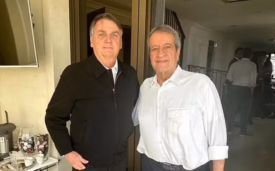 Valdemar diz que Bolsonaro “sara” se for solto: “Sai de lá pulando”