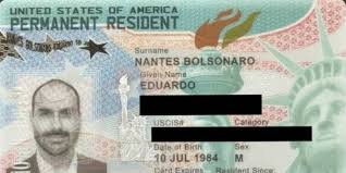 Green card concedido pelo governo Trump muda cenário de Eduardo Bolsonaro nos Estados Unidos em meio à condenação do STF e à tensão diplomática com o Brasil