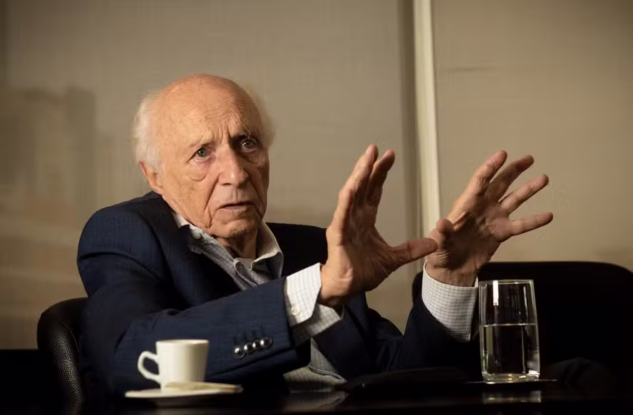 Governo Lula errou em demora para dar aval a novo embaixador dos EUA no Brasil, diz Ricupero